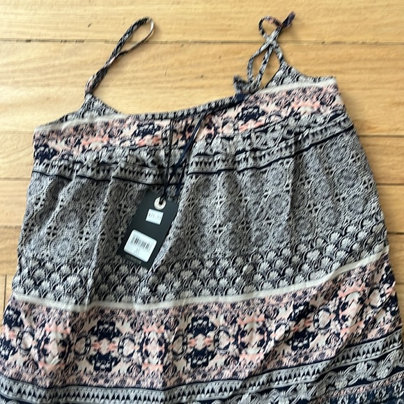 Lucky Brand woman’s maxi dress . - Picture 2 of 6